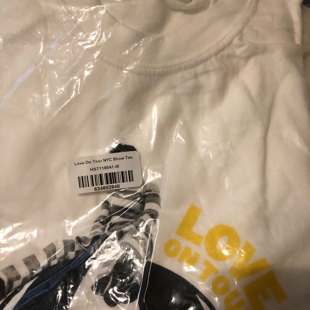 Love On Tour NYC Show T-shirt